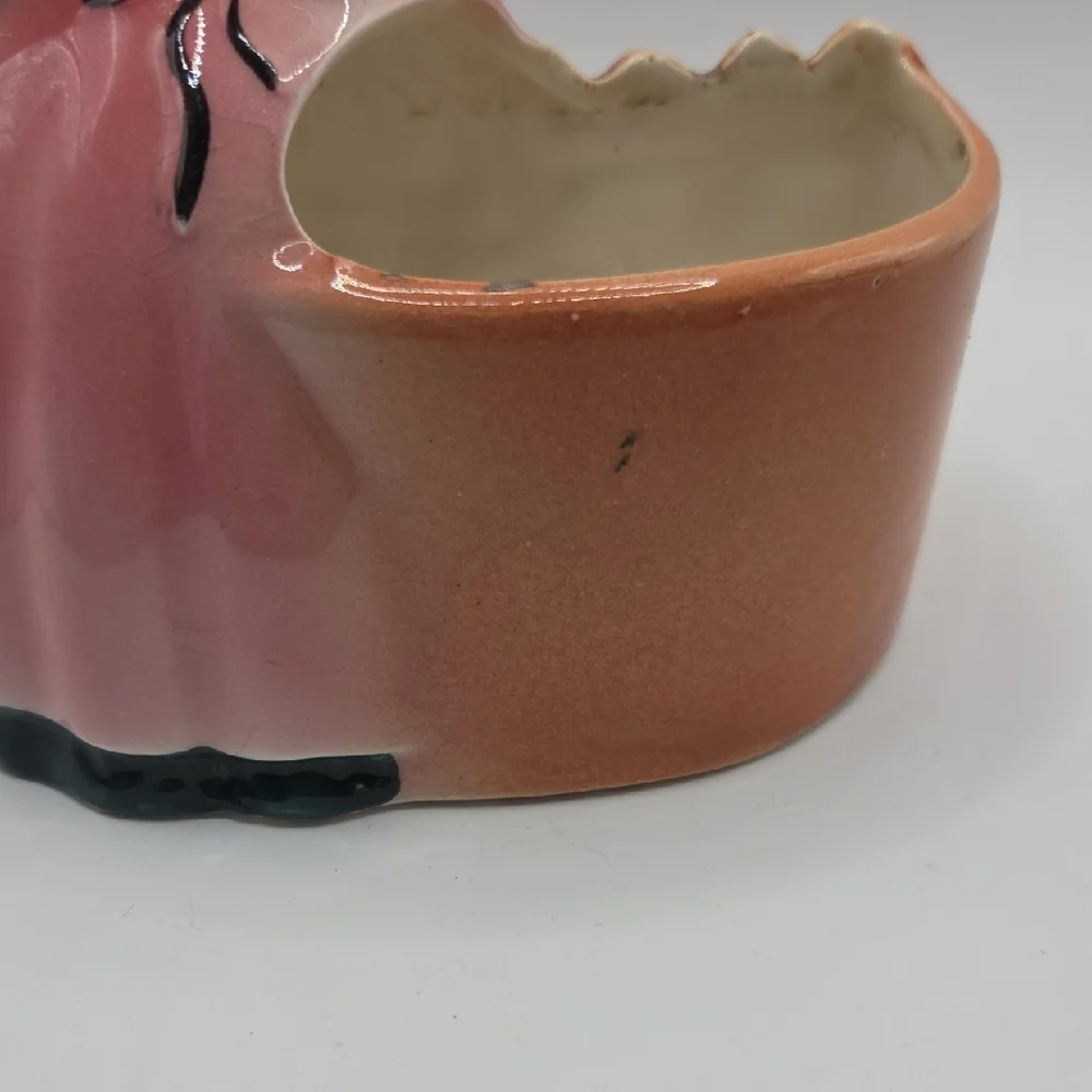 Vintage Ceramic Dutch Girl Planter - Pink and Green. Hand Painted Japan - Picture 4 of 7